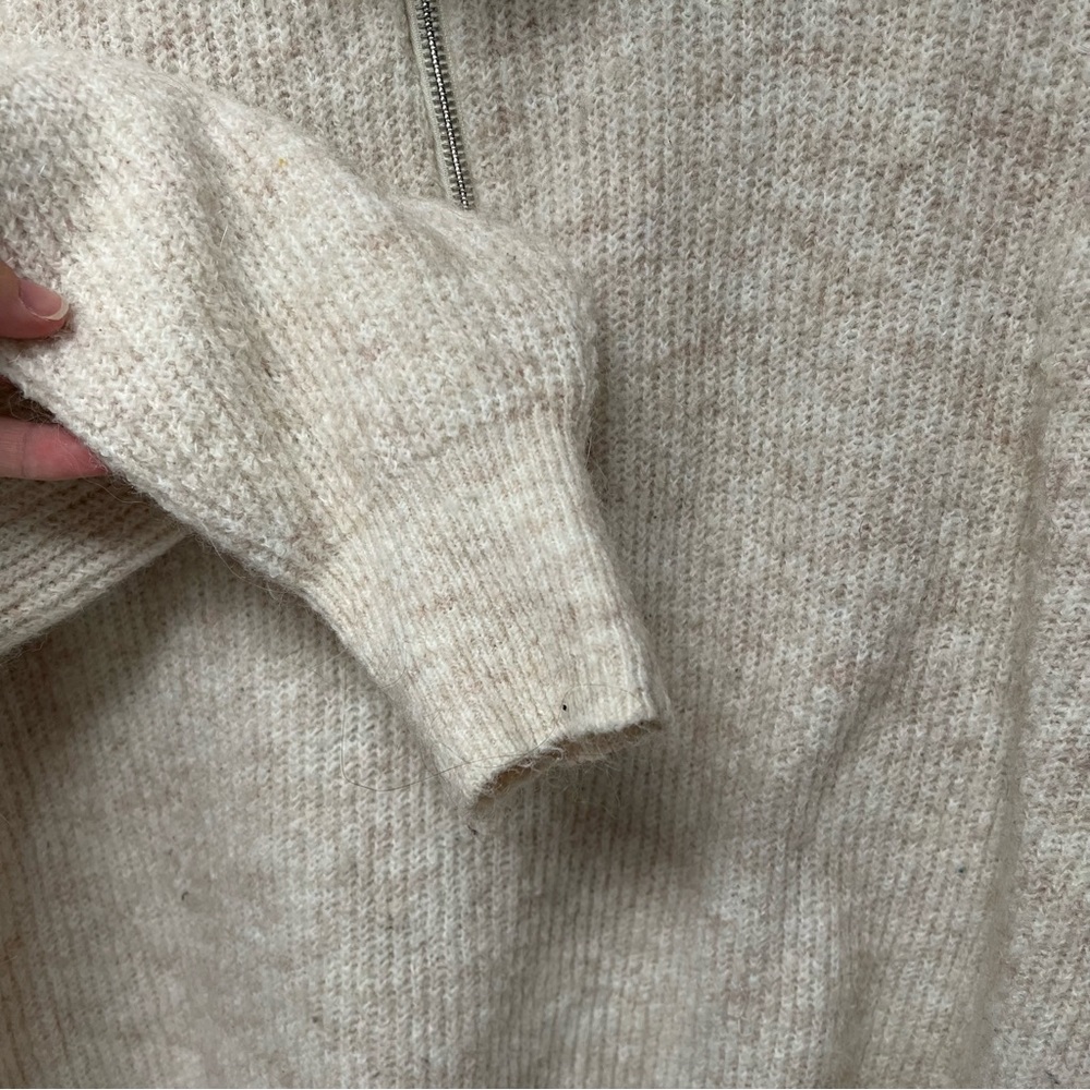 H&M Oversize Knit - Picture 3 of 6